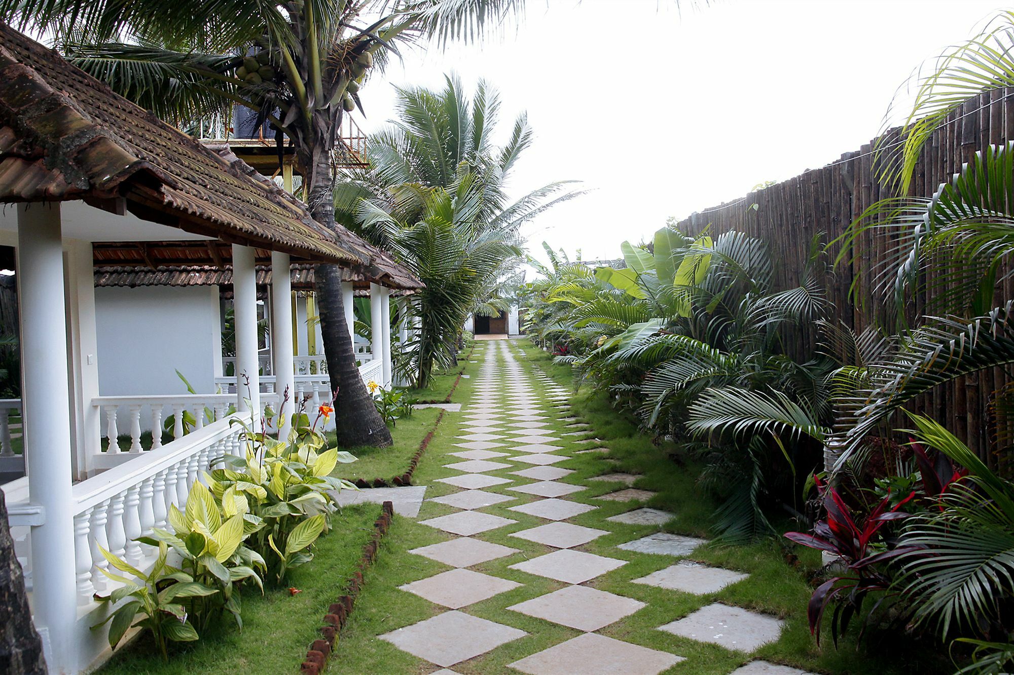 Morjim Holiday Beach Resort Extérieur photo