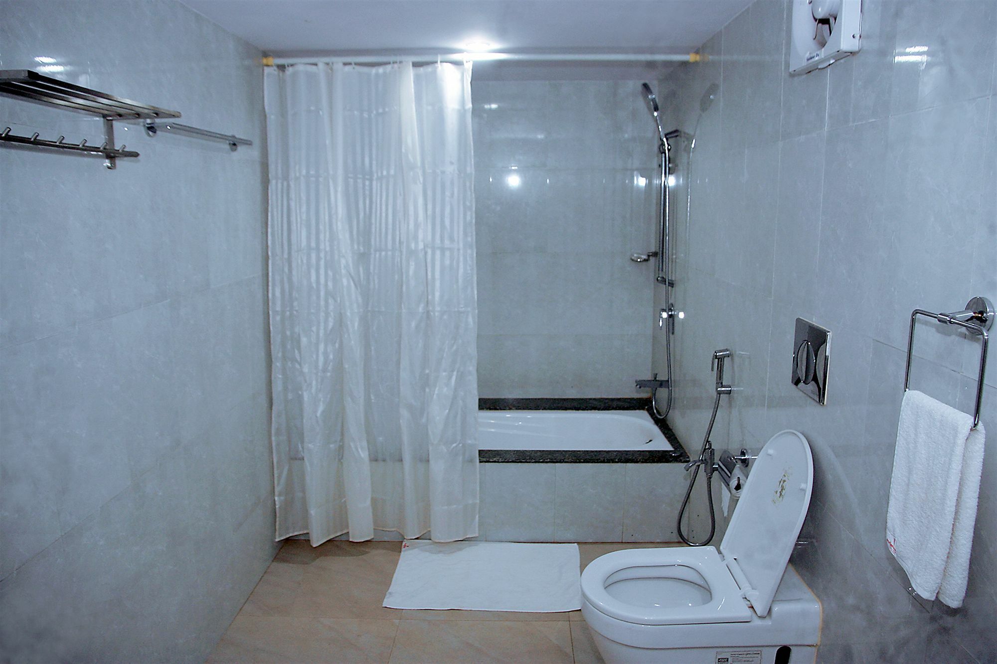 Morjim Holiday Beach Resort Extérieur photo